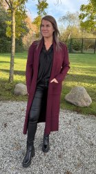 Tilda- Långkofta - Dark purple red- Nyhet