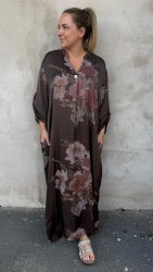 Laura - Satinklänning- Flower - Brown -  Nyhet