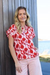 Andrea - Blus - Urban Red - Nyhet