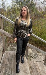 Lykka - Topp med knyt - Leo - Guld- Nyhet