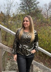 Lykka - Topp med knyt - Leo - Guld- Nyhet