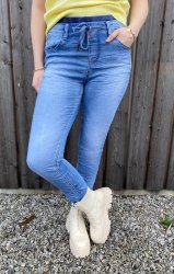 Magda - Jeans med Knyt - Ljustvätt
