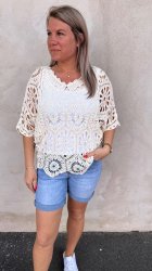 Nelia - Virkad Topp - Beige- Nyhet