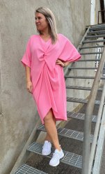 Vivvi - Tunika med Knyt - Rosa  - Nyhet