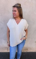 Calla- Blus V-ringad - Beige- Nyhet
