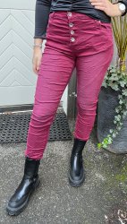 Kenja  - Jeans med knappar - Bordo  - Nyhet