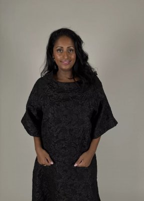 Alanna - Topp - Svart - Nyhet