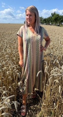 Amara - Klänning -Sicksack - Grön -  Nyhet