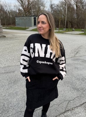 Hibiscus - Sweatshirt-  Copenhagen - Svart - Nyhet