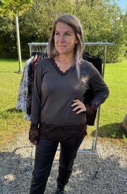 Melina - Topp - Spets - Choco - Nyhet